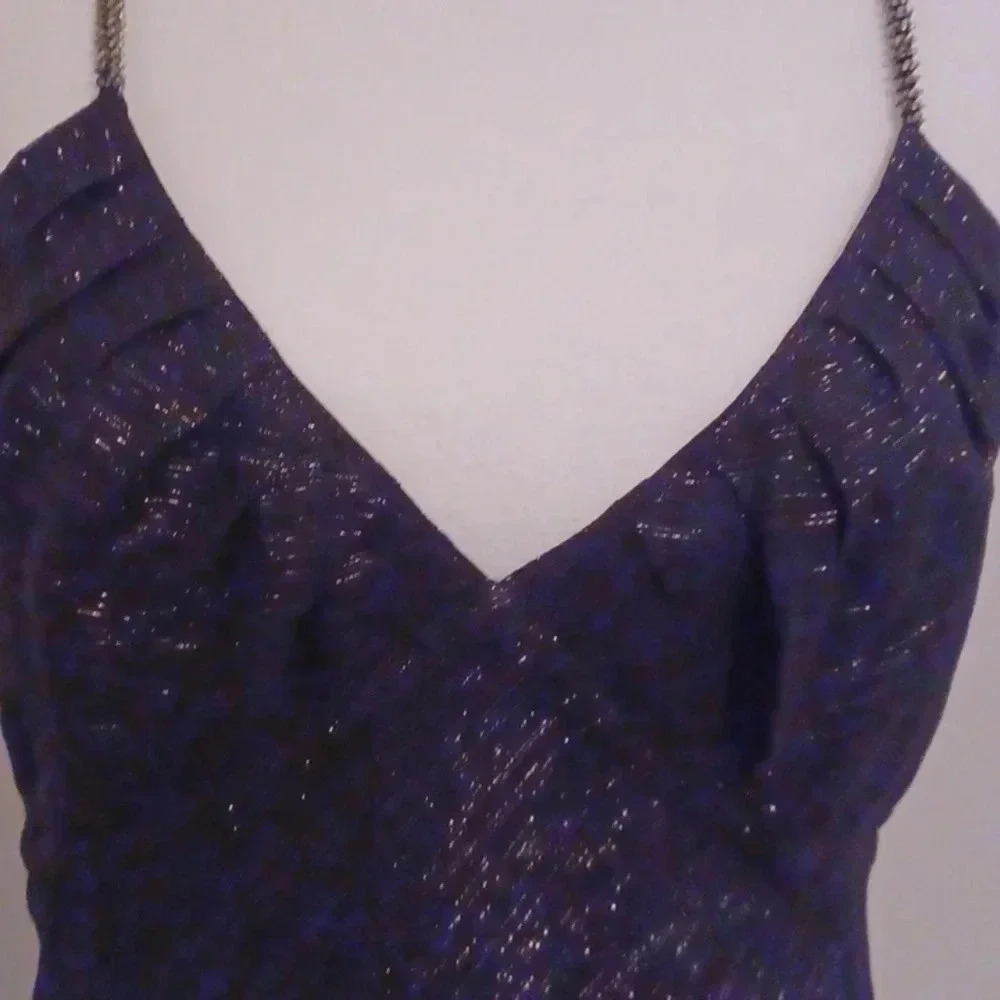-- Express Open back top with sparkles - Picture 3 of 11